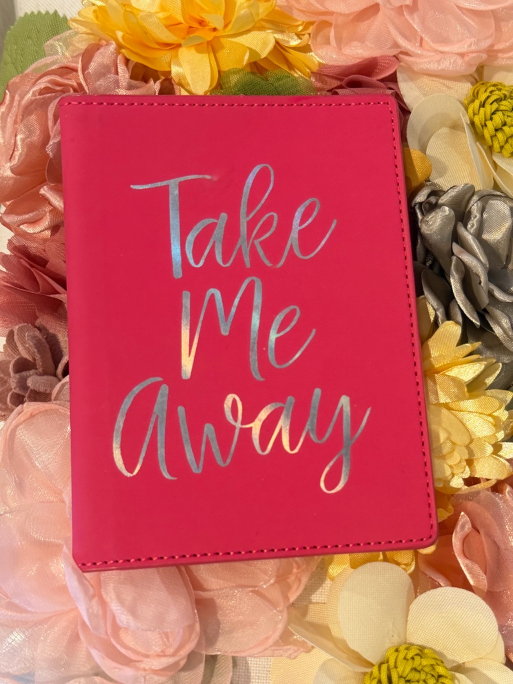 Eccolo Hot Pink 'Take Me Away' passport cover